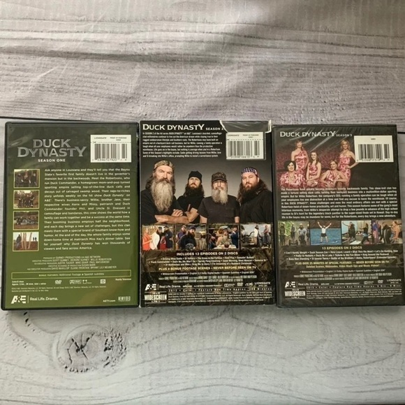 ✅4X Host Pick✅ Duck Dynasty TV Show: Complete Seasons 1-3 DVD Sets - Picture 2 of 7